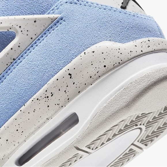 Nike NWT RARE Air Jordan 4 Retro. Size 8.5 - Picture 4 of 14